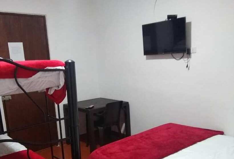 پانسیون Hostel El Jardín