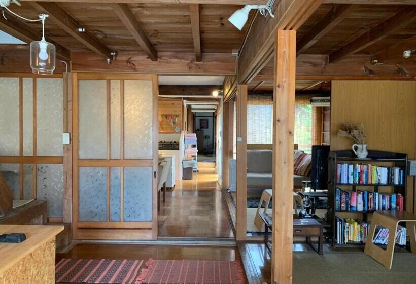 پانسیون Little Bird Inn 旧minato Guesthouse
