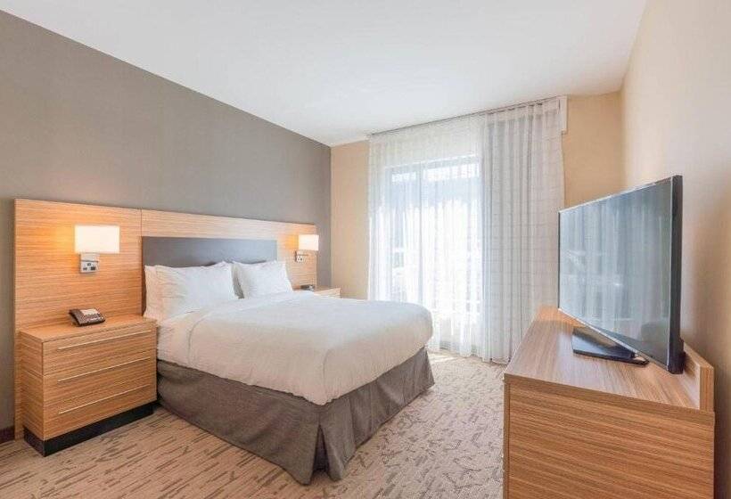 Отель Towneplace Suites By Marriott Thousand Oaks Agoura Hills