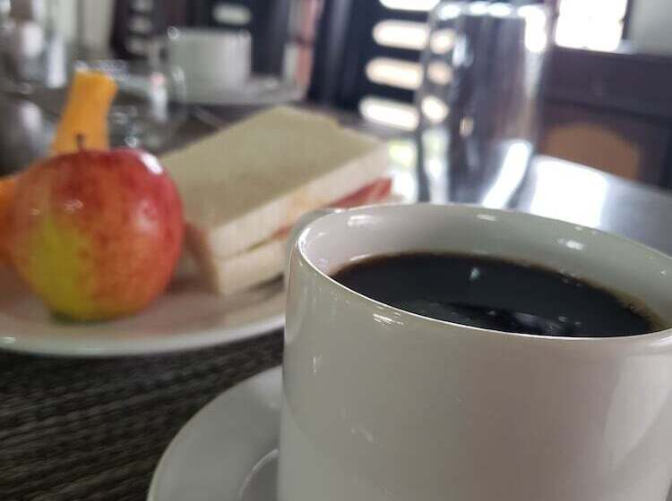 پانسیون Kiwi Pousada & Lounge