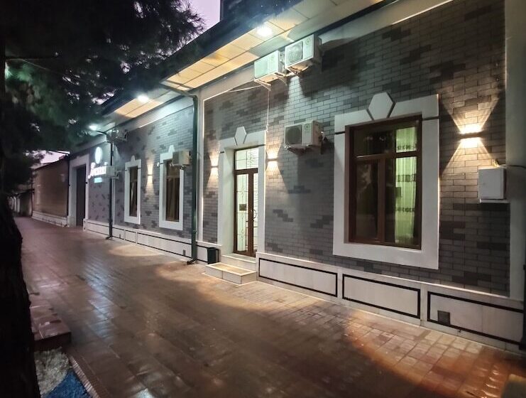 مبيت وإفطار Suzani Samarkand