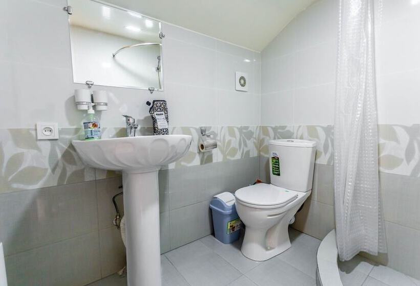 مبيت وإفطار Suzani Samarkand