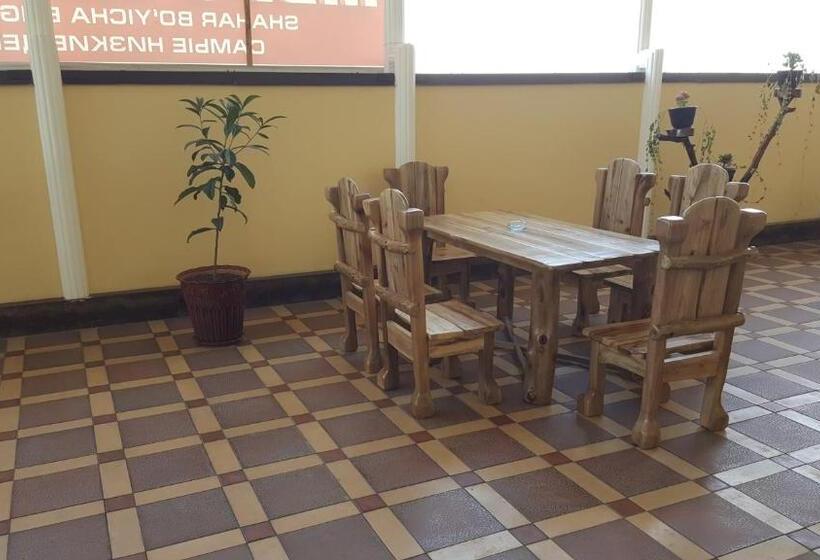 فندق فئة نجمة واحدة Rohat