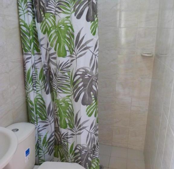 پانسیون Hostal Antonio