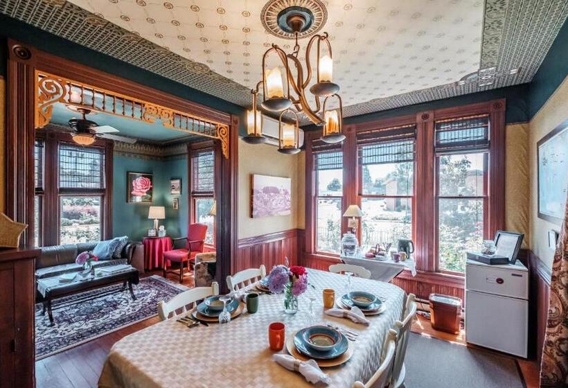 민박 Mamere's Guest House