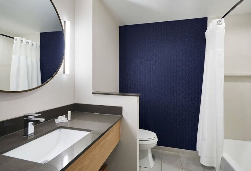 Отель Fairfield Inn & Suites By Marriott Kansas City Belton