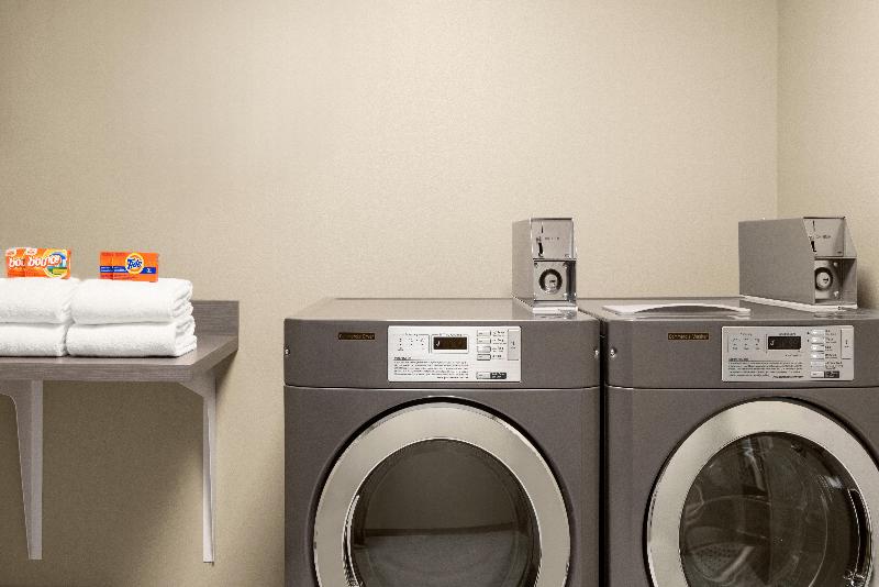 فندق Holiday Inn Express & Suites   Beaver Dam, An Ihg