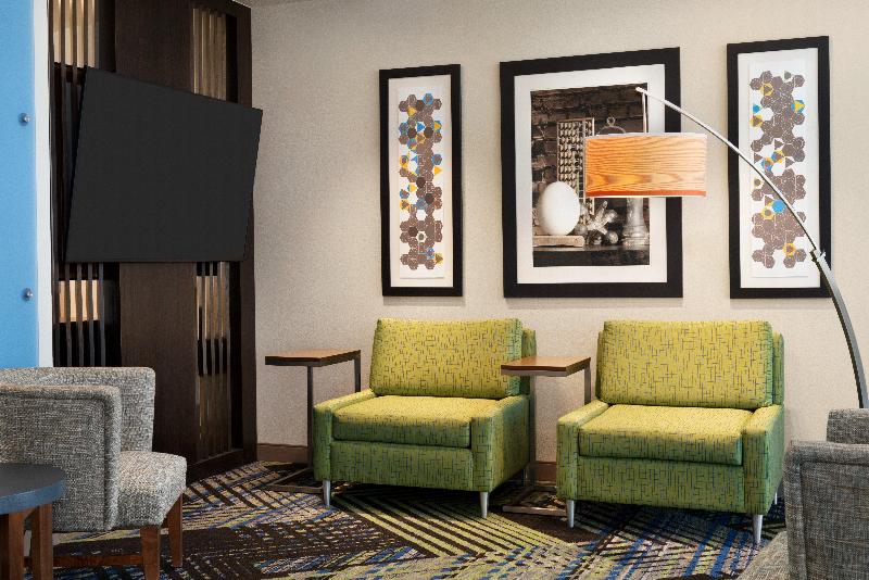 فندق Holiday Inn Express & Suites   Beaver Dam, An Ihg