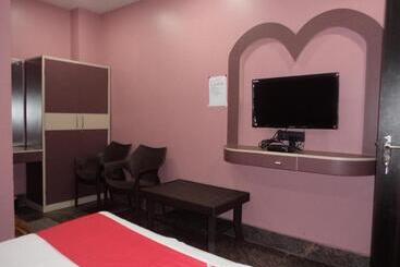 تختخواب و صبحانه New Infinite Homestay
