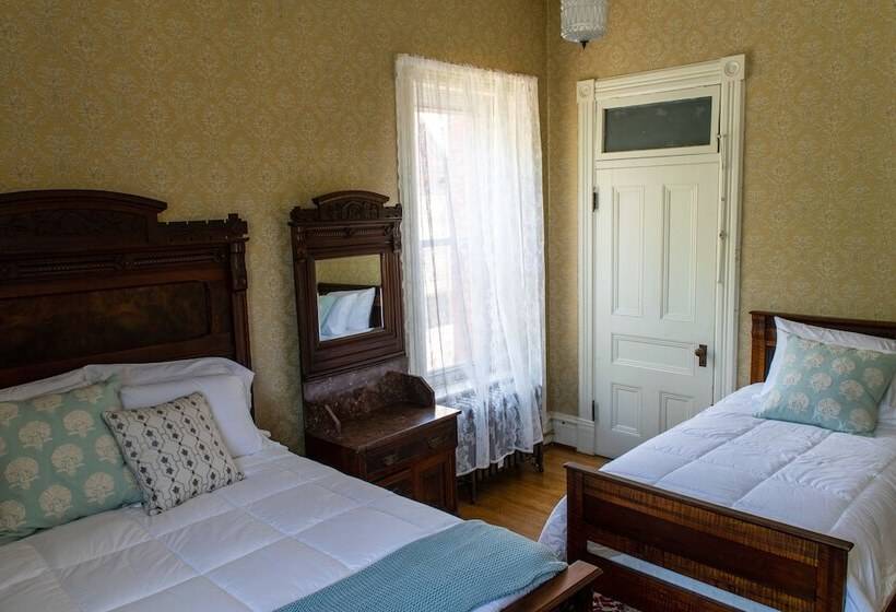 مبيت وإفطار The Shepherd's Inn