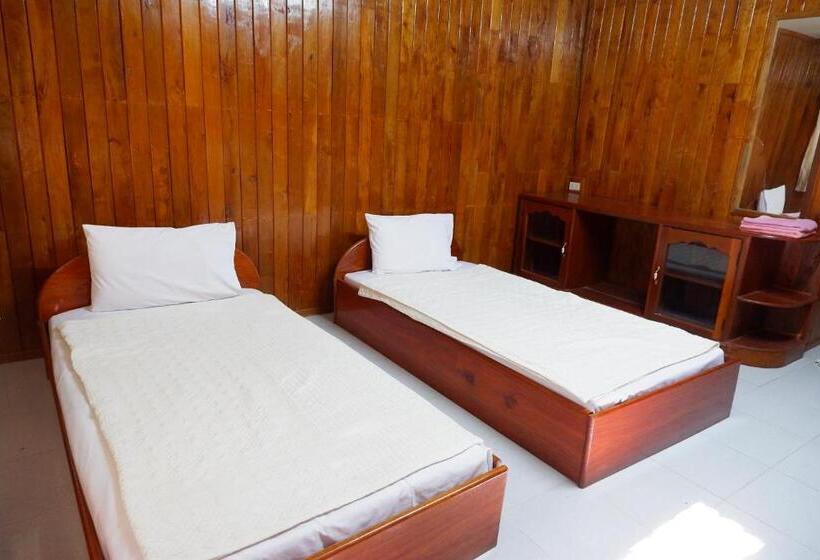 Отель Song Lao Guesthouse