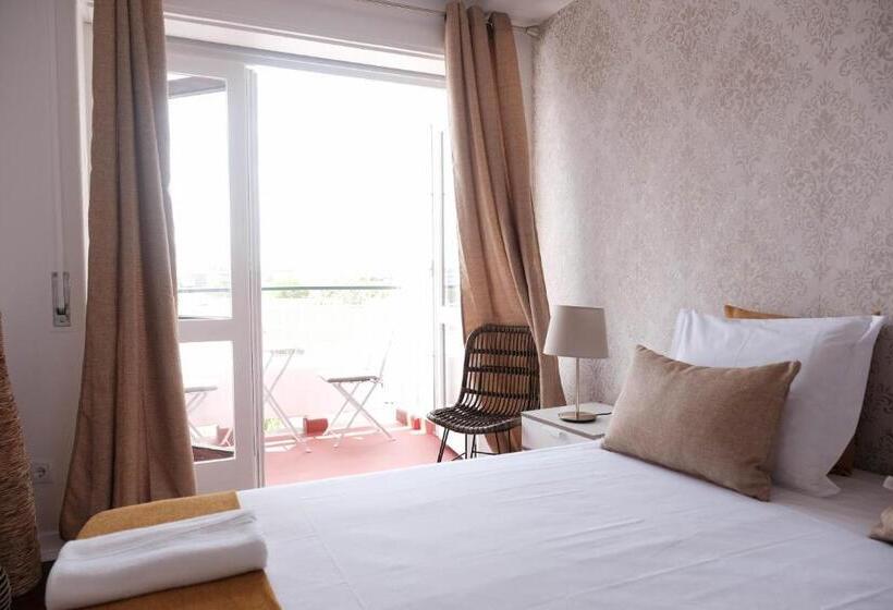 پانسیون 4u Lisbon Suites & Guesthouse Vii Airport