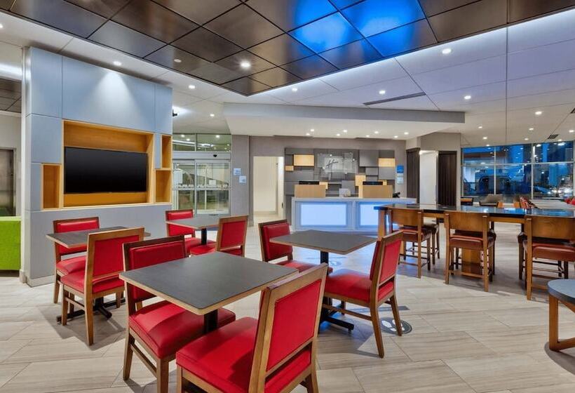 هتل Holiday Inn Express & Suites Jersey City   Holland Tunnel, An Ihg