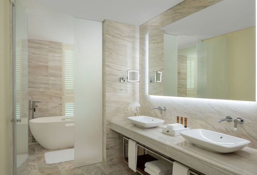 Fotos del hotel Paramount  Dubai:  4