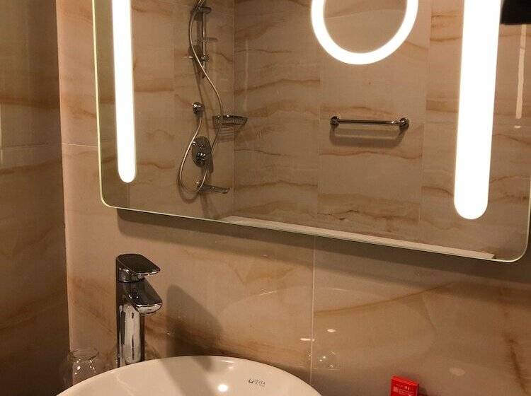 Fotos del hotel Ramada Encore By Wyndham Istanbul Basin Express:  11