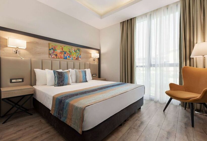 Fotos del hotel Ramada Encore By Wyndham Istanbul Basin Express:  4