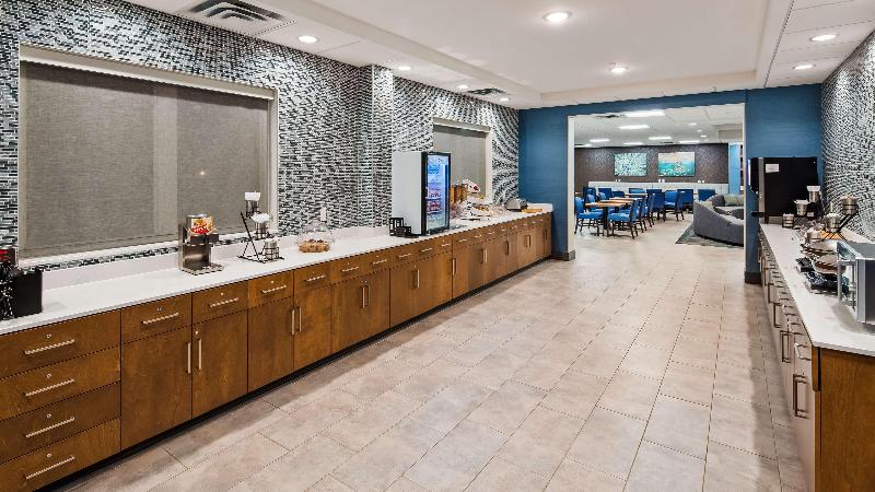 فندق Best Western Plus Isanti