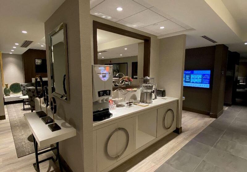 هتل Best Western Premier Prince Albert