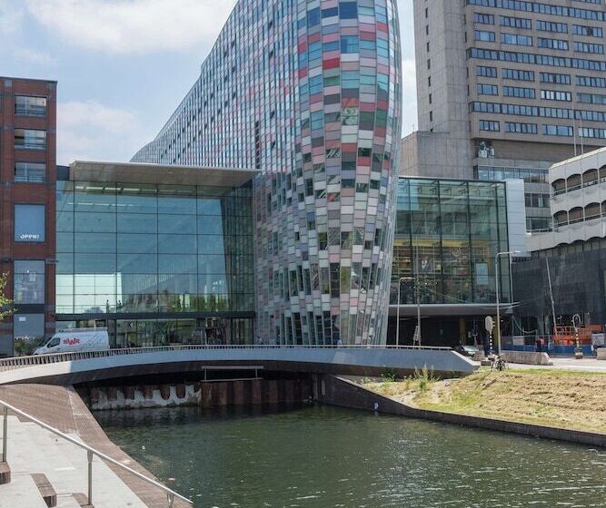 هتل Hampton By Hilton Utrecht Central Station