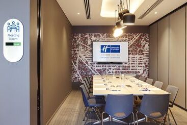 هتل Holiday Inn Express Sydney Airport, An Ihg