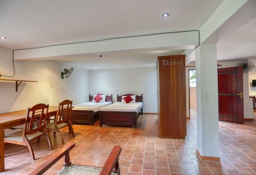 هتل Om Residence