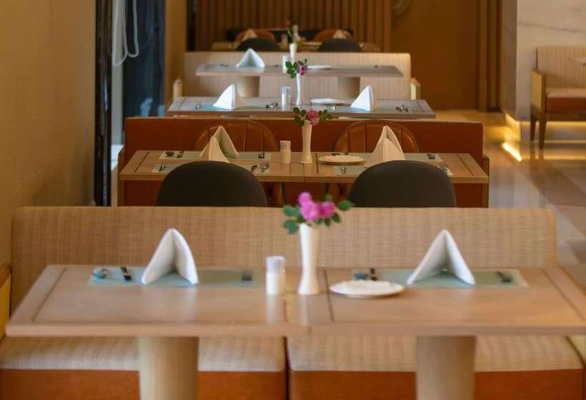 فندق Wyndham Grand Plaza Royale Kaicheng Anji