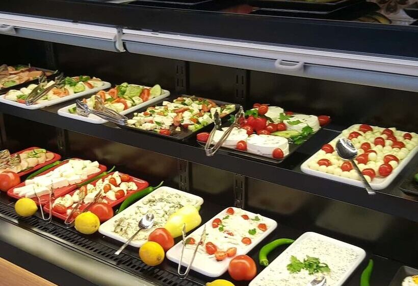 פנסיון Demosan Hotel Hilden