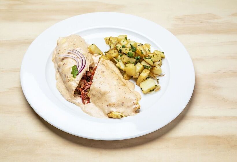 فندق Maioris Kumate Culiacán