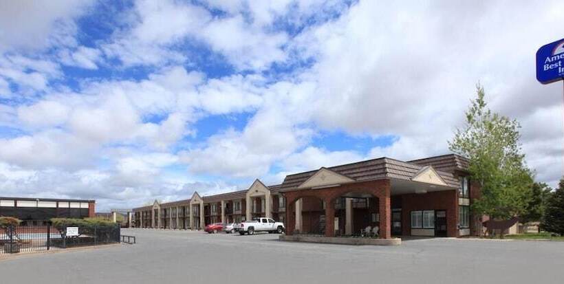 هتل Americas Best Value Inn Roosevelt/ballard