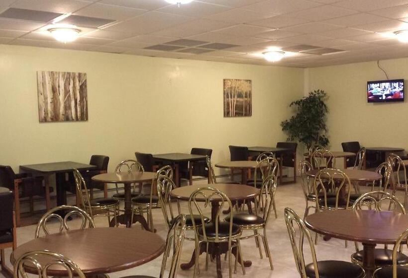 فندق Baxter Park Inn