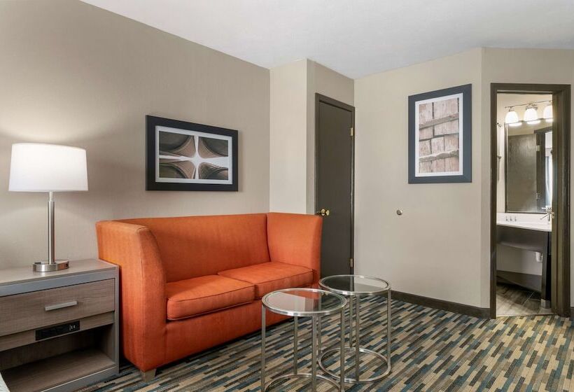 هتل Best Western Edinburgh/columbus