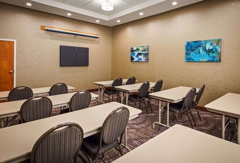 هتل Best Western Inn & Suites Monroe