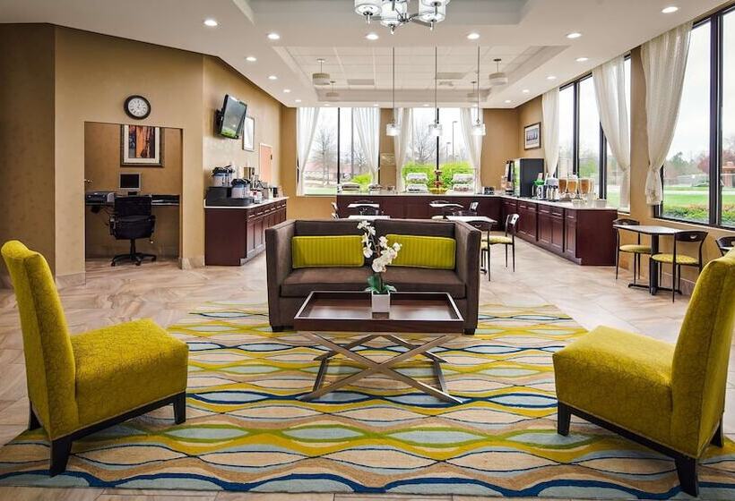هتل Best Western Inn & Suites Monroe