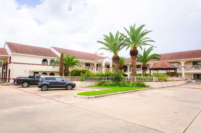 هتل Best Western Pearland Inn
