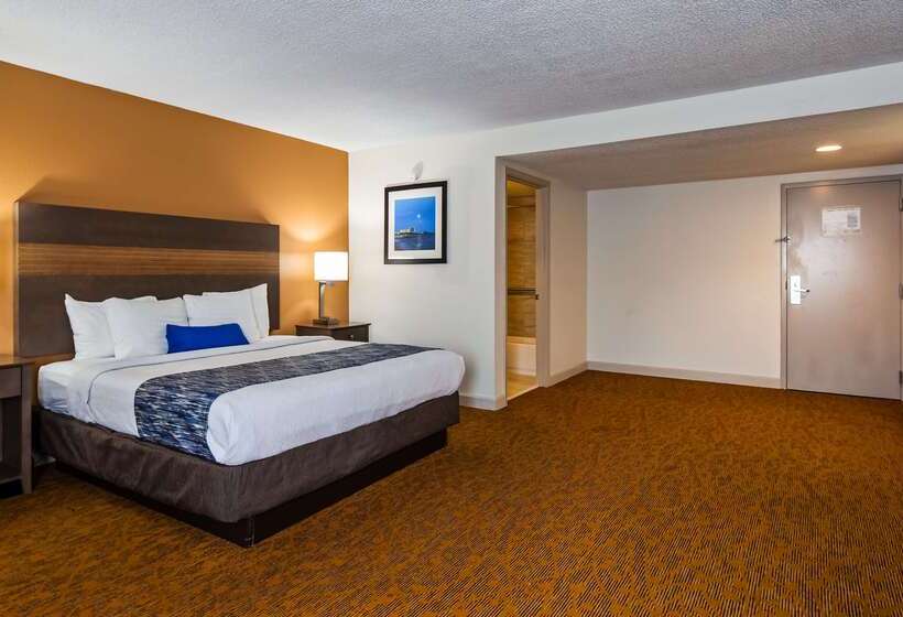 בית מלון כפרי Spark by Hilton Biloxi Ocean Springs
