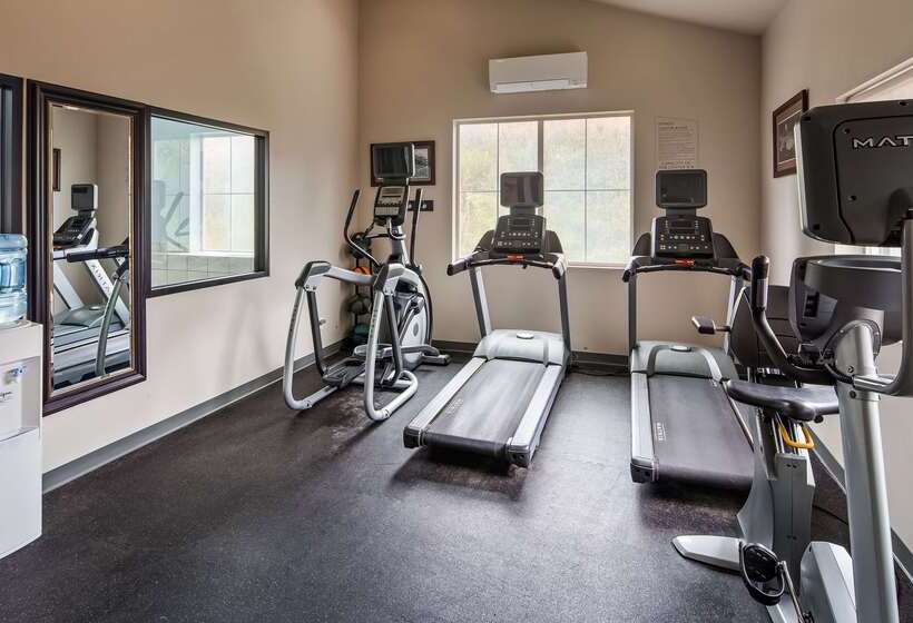 בית מלון כפרי Best Western Plus Grant Creek Inn
