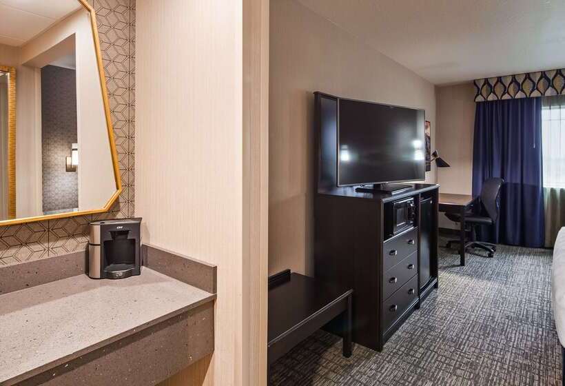 בית מלון כפרי Best Western Plus Grant Creek Inn
