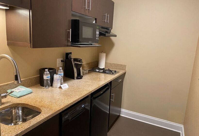 هتل Best Western Plus Hawthorne Terrace