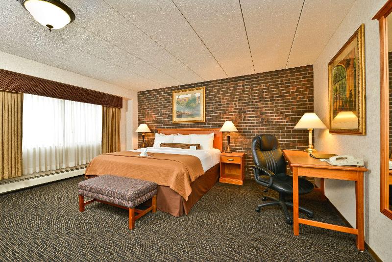 هتل Best Western Plus Kelly Inn