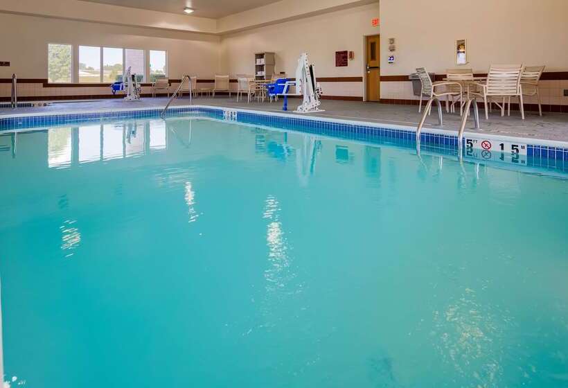 Отель Best Western Wapakoneta Inn