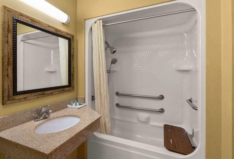 هتل Best Western Willits Inn