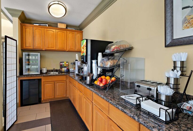 هتل Best Western Willits Inn