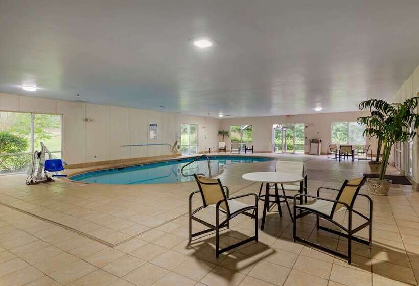 هتل Comfort Suites Milledgeville