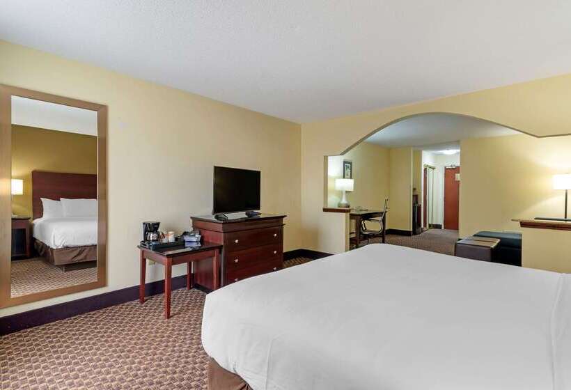 هتل Comfort Suites Milledgeville