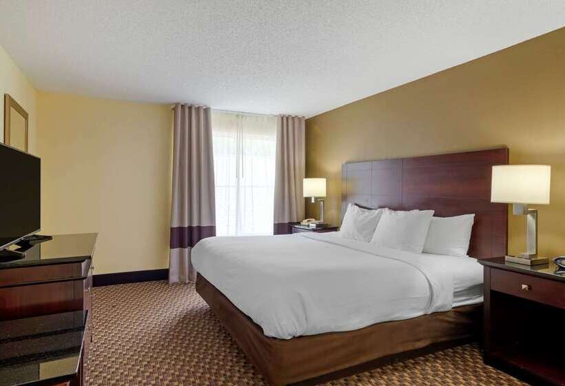 هتل Comfort Suites Milledgeville