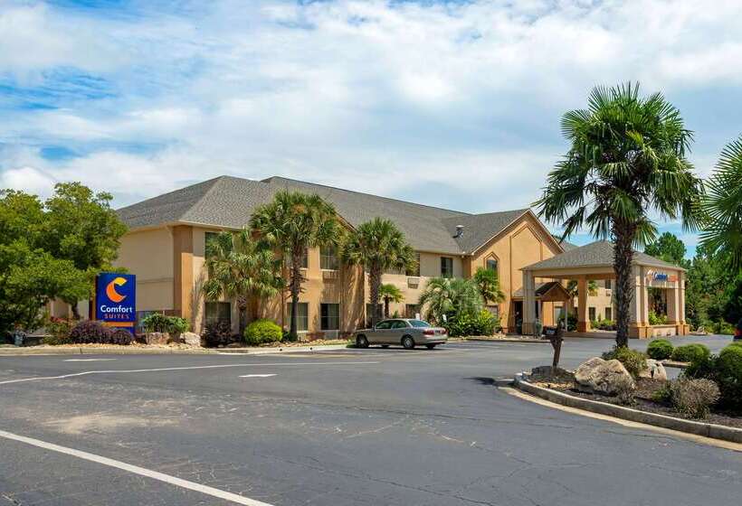 Hotel Comfort Suites