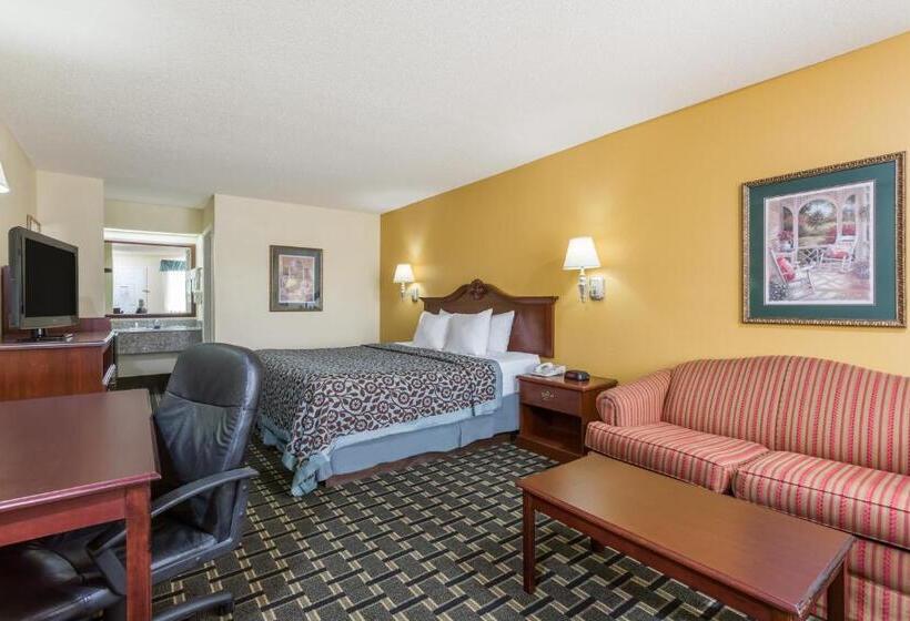 هتل Days Inn & Suites By Wyndham Warner Robins Near Robins Afb