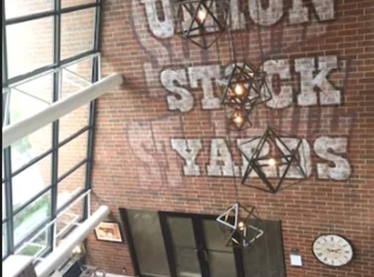 Envision Hotel Saint Paul South