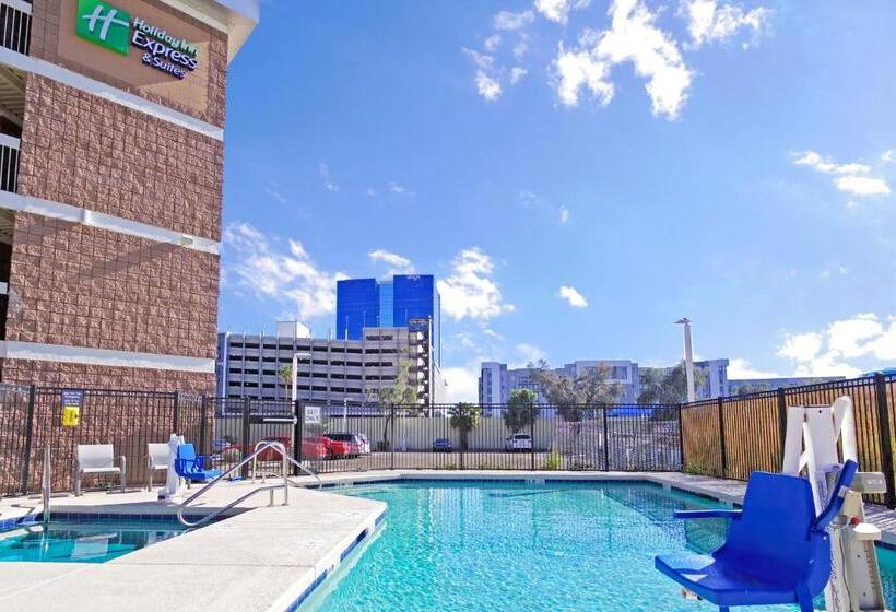 هتل Holiday Inn Express & Suites Phoenix   Tempe, An Ihg