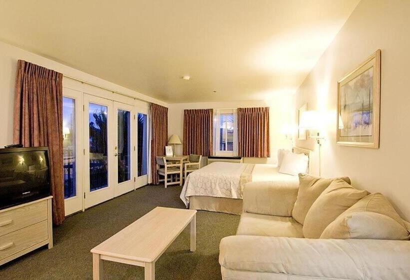 בית מלון כפרי North Shore Inn At Lake Mead